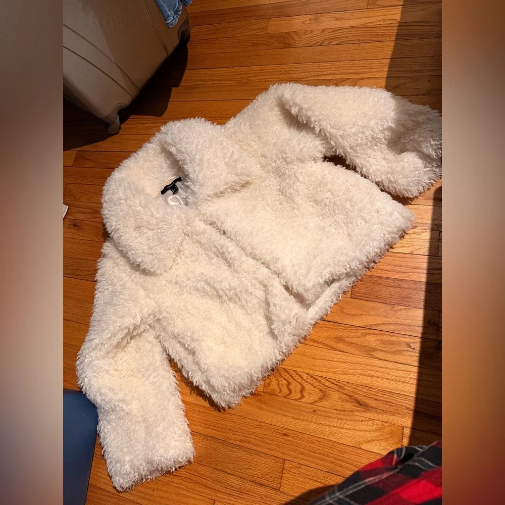 Forever 21 Cream Teddy white shaggy faux-fur fuzzy shearling street glamour - Picture 2 of 5